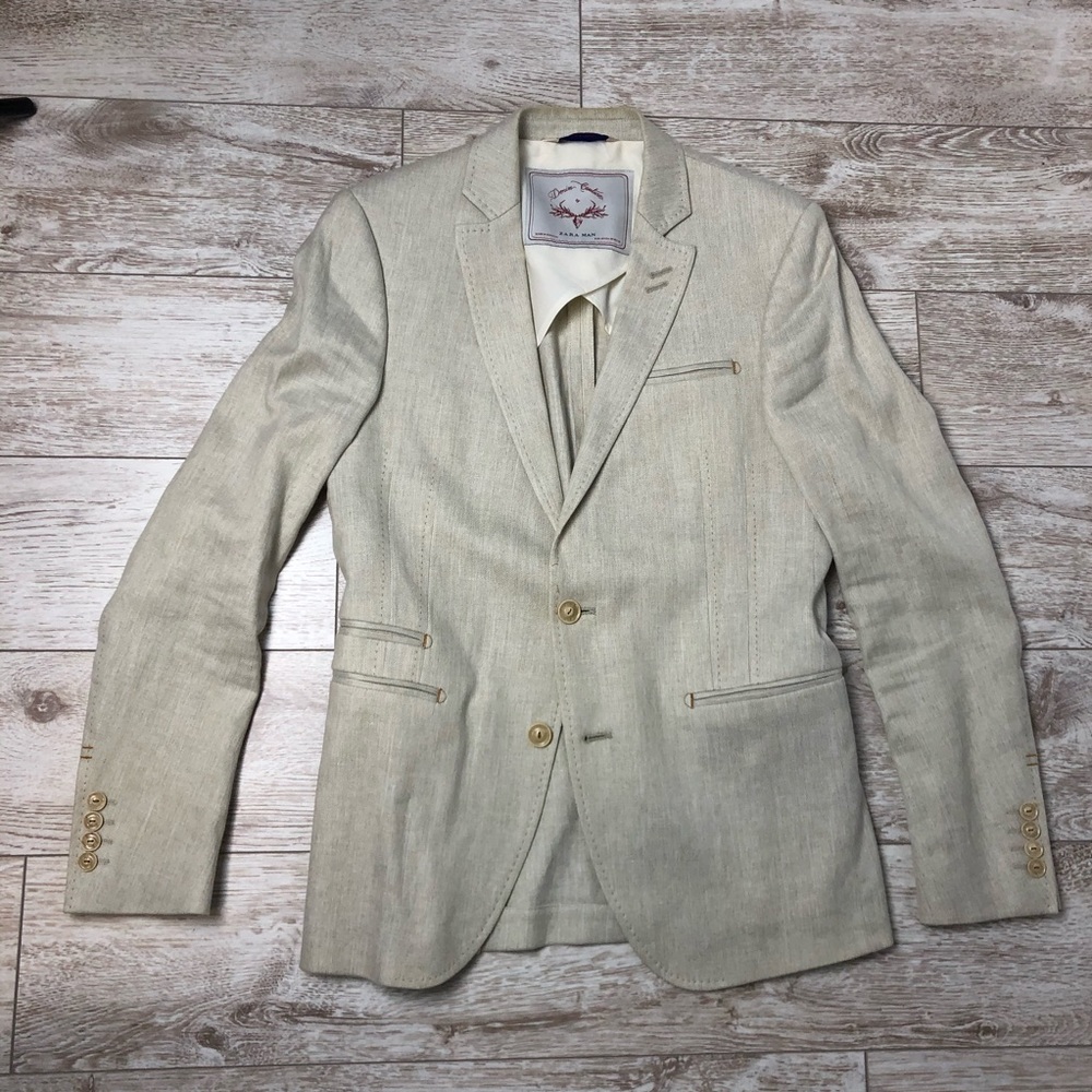Beautiful Zara Sand suit size EU48